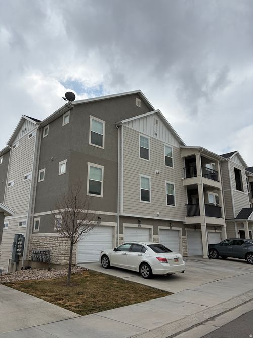 302-1773 W Eaglewood Dr, Saratoga Springs, UT, 84045-5272 | Card Image