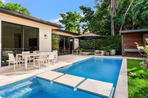 740 Majorca Ave, Coral Gables, FL, 33134-3755 | Card Image