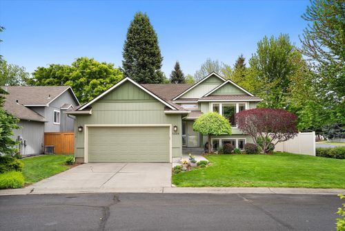 5229 S Altamont Ln, Spokane, WA, 99223-6520 | Card Image
