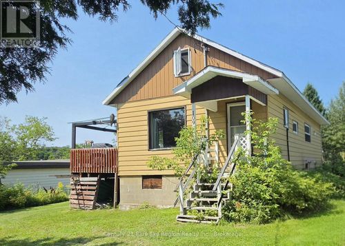 109 James Street, Bonfield, ON, P0H1E0 | Card Image