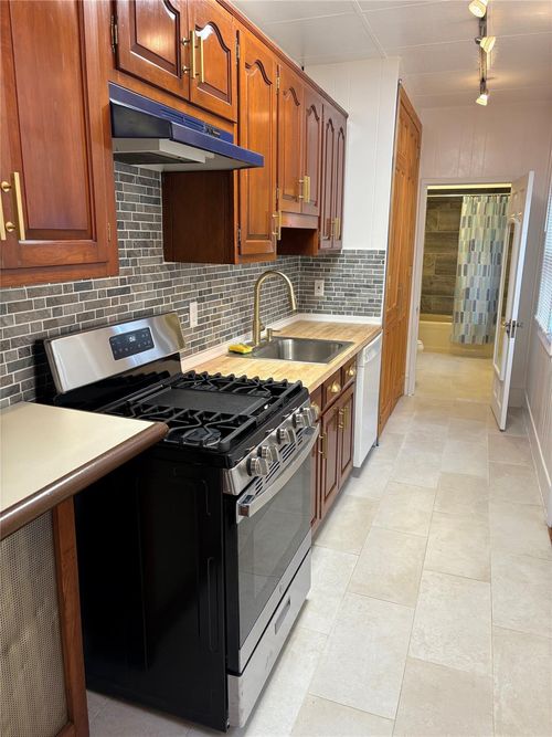 62 South Washington Street, Greenburgh, NY, 10591 | Card Image