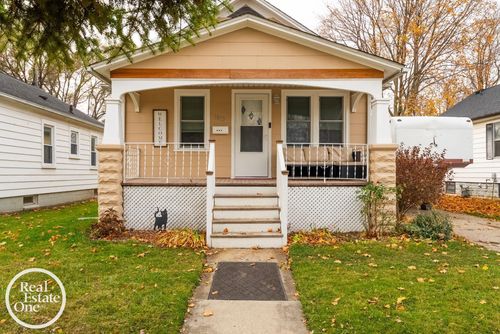 1413 14th St, Port Huron, MI, 48060-5712 | Card Image