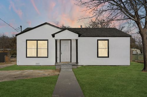 1521 Lattimore St, Denton, TX, 76209-4610 | Card Image