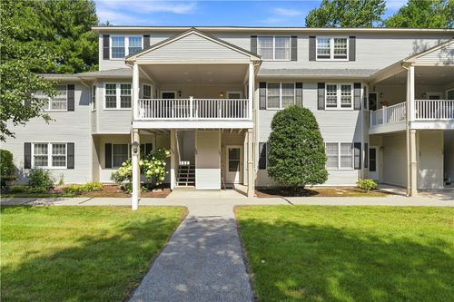 106 Trellis Dr, West Warwick, RI, 02893-2172 | Card Image