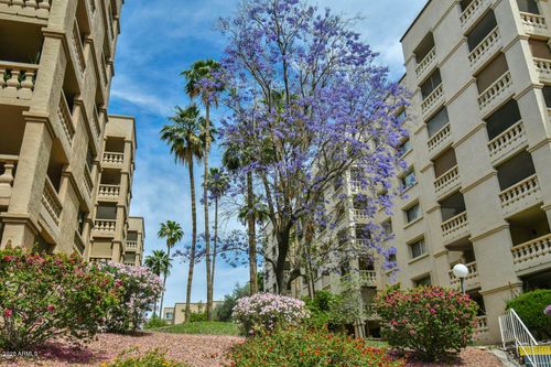 unit-203-7950 E Camelback Road, Scottsdale, AZ, 85251 | Card Image