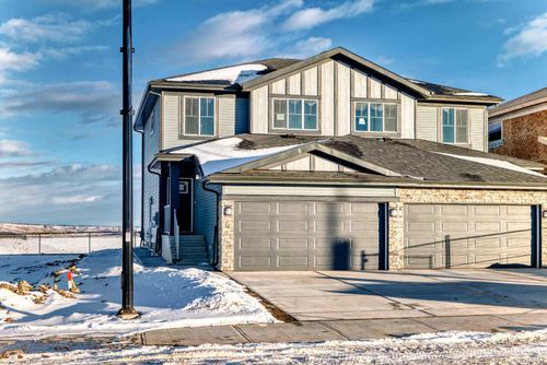 63 Southbow Pl Sw, Calgary, AB, T2W0X9 | Card Image