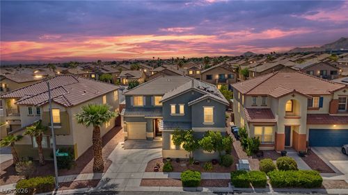 9105 Hines Ave, Las Vegas, NV, 89143-5453 | Card Image