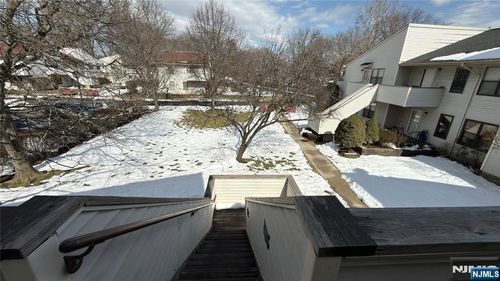 24 Coriander Way, Englewood, NJ, 07631-3352 | Card Image