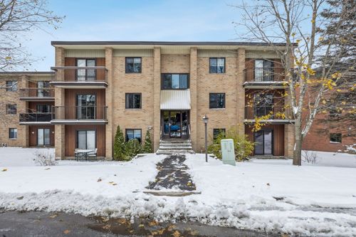 1-2 Imp De Brest, Gatineau, QC, J8Z3C2 | Card Image