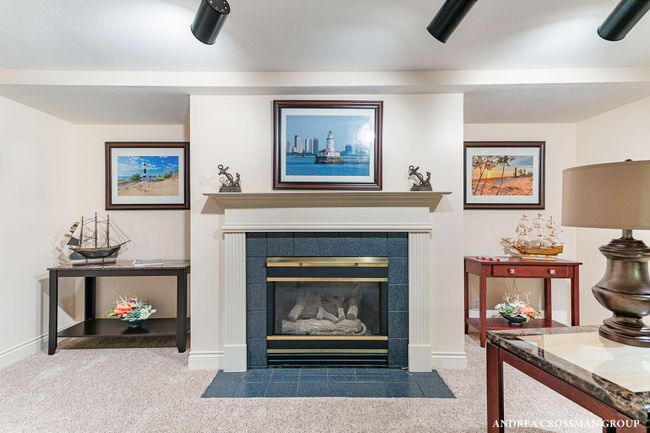 106-web-or-mls-422-howard-ave | Image 30