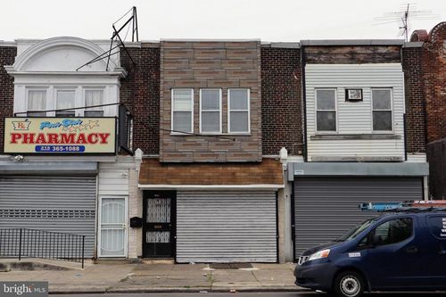 7026 Elmwood Ave, Philadelphia, PA, 19142-1722 | Card Image