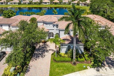 104 Siesta Way, House other with 5 bedrooms, 5 bathrooms and null parking in Palm Beach Gardens FL | Image 1