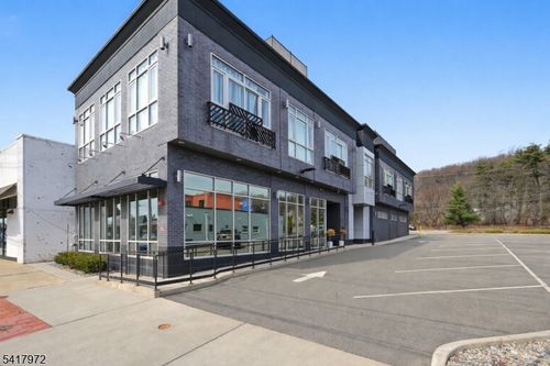 2d-271 Millburn Ave, Millburn, NJ, 07041-1753 | Card Image