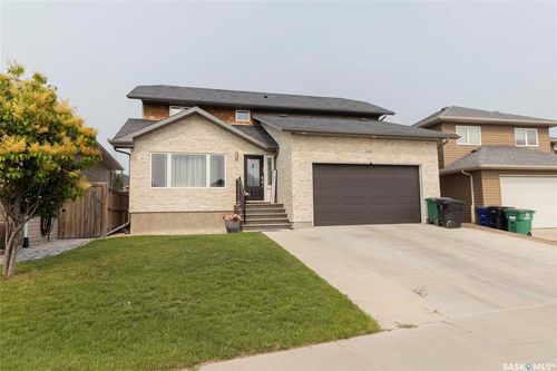 1330 Stensrud Rd, Saskatoon, SK, S7W0B9 | Card Image