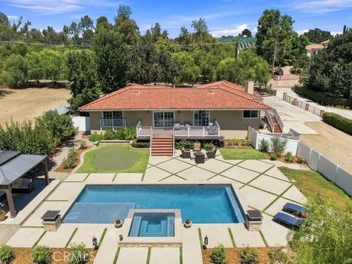 28042 Balkins Dr, Agoura Hills, CA, 91301-1802 | Card Image