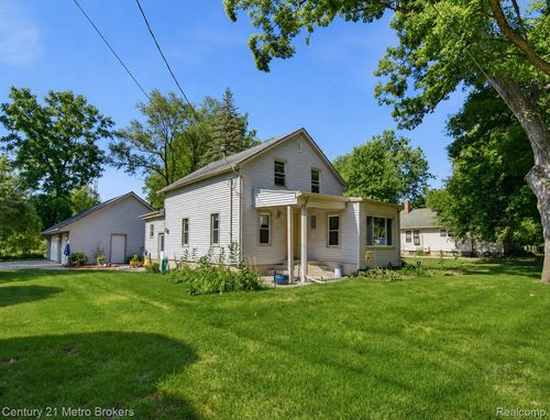 301 Field Rd, Clio, MI, 48420-1147 | Card Image