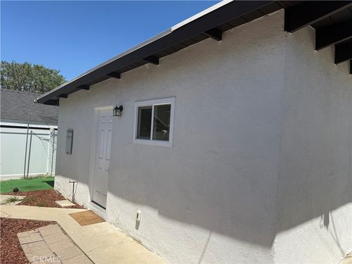 1395 3rd St, La Verne, CA, 91750-5202 | Card Image