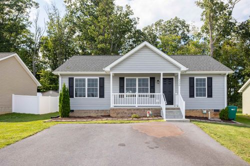 2330 Whitestone Dr, Rockingham, VA, 22801-3986 | Card Image