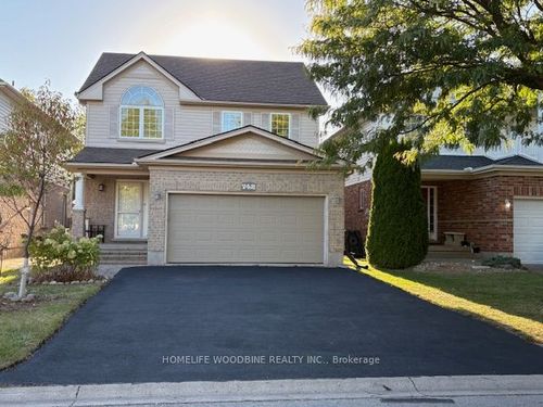 742 Whetherfield St, London, ON, N6H5T6 | Card Image