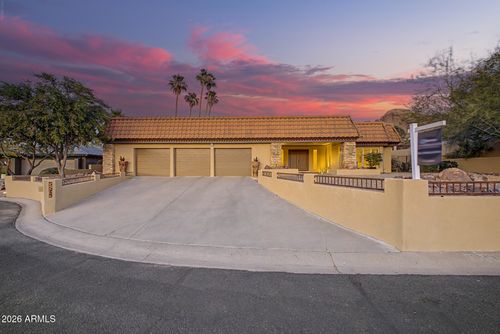 5843 N 46th St, Phoenix, AZ, 85018-1234 | Card Image