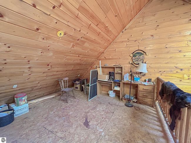 10090 Snowbowl Rd, House other with 2 bedrooms, 1 bathrooms and null parking in Houghton Lake MI | Image 17
