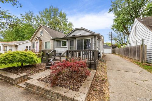 1942 E Troy St, Ferndale, MI, 48220-2070 | Card Image