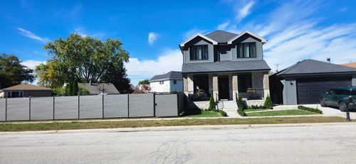 10030 Moody Ave, Oak Lawn, IL, 60453-3722 | Card Image