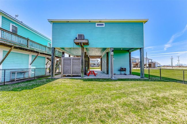 978 Seadrift Dr, House other with 3 bedrooms, 2 bathrooms and null parking in Crystal Beach TX | Image 47