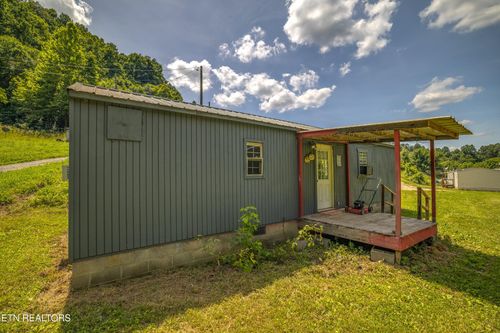 431 High Ridge Ct, Maynardville, TN, 37807-4860 | Card Image