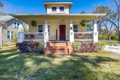 2008 Trent Blvd, New Bern, NC, 28560-5324 | Card Image