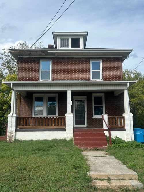 1627 Mercer Ave Nw, Roanoke, VA, 24017-6127 | Card Image