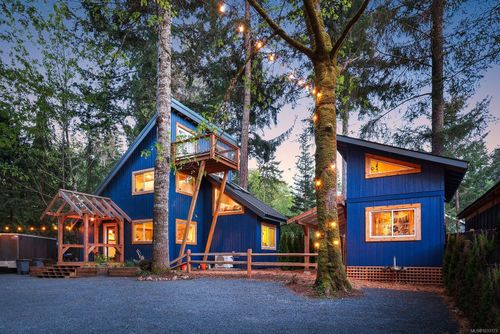 1993 Coleman Rd, Courtenay, BC, V9J1V8 | Card Image