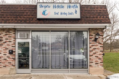 4771 Harris Hill Rd, Buffalo, NY, 14221-6227 | Card Image