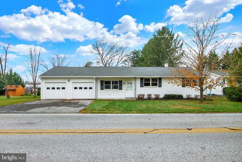 13 N Pine St, GETTYSBURG, PA, 17325-7802 | Card Image