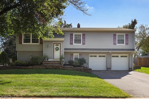 344 Homestead Rd, Hillsborough, NJ, 08844-1407 | Card Image