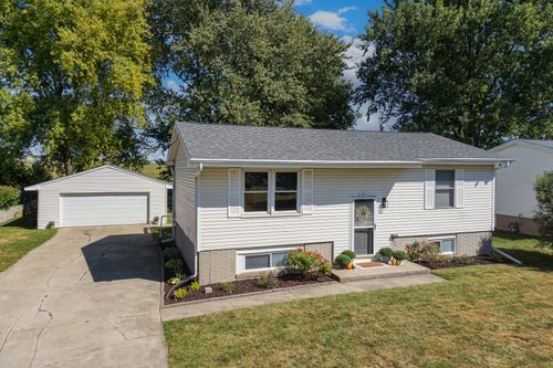 307 1/2 N Church St, Carlock, IL, 61725-9441 | Card Image