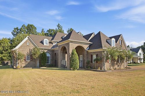 5062 Harlech Castle, Southaven, MS, 38671-8906 | Card Image
