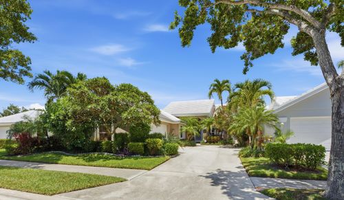 2319 Saratoga Bay Dr, West Palm Beach, FL, 33409-7230 | Card Image