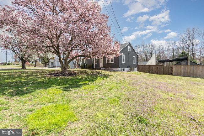 5813 Ebenezer Rd, House other with 3 bedrooms, 2 bathrooms and null parking in WHITE MARSH MD | Image 4