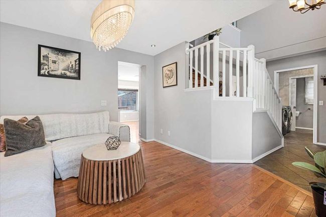 49 Shawbrooke Close Sw, House other with 4 bedrooms, 4 bathrooms and 4 parking in Calgary AB | Image 5
