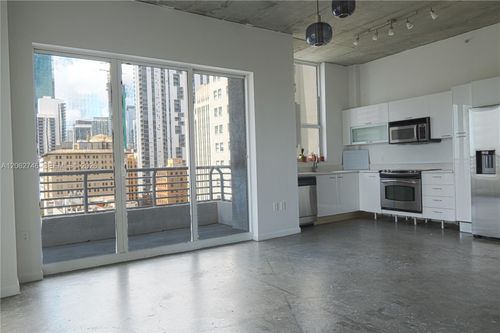1202-133 Ne 2nd Ave, Miami, FL, 33132-2904 | Card Image