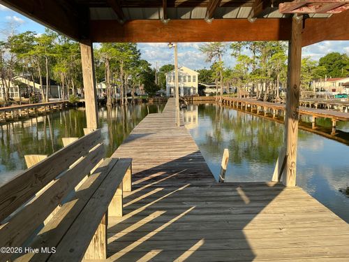 145 Maple Ave, Elizabethtown, NC, 28337-9777 | Card Image