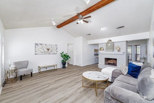 1216 Ricks Ct, San Angelo, TX, 76905-4207 | Card Image