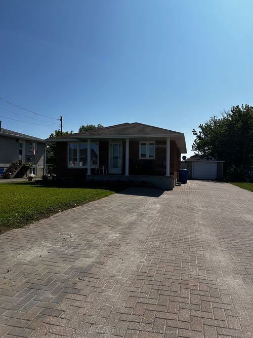 14 Brunelle Rd S, Kapuskasing, ON, P5N2T2 | Card Image