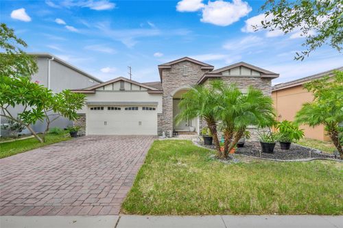 9188 Chandler Dr, Groveland, FL, 34736-7902 | Card Image