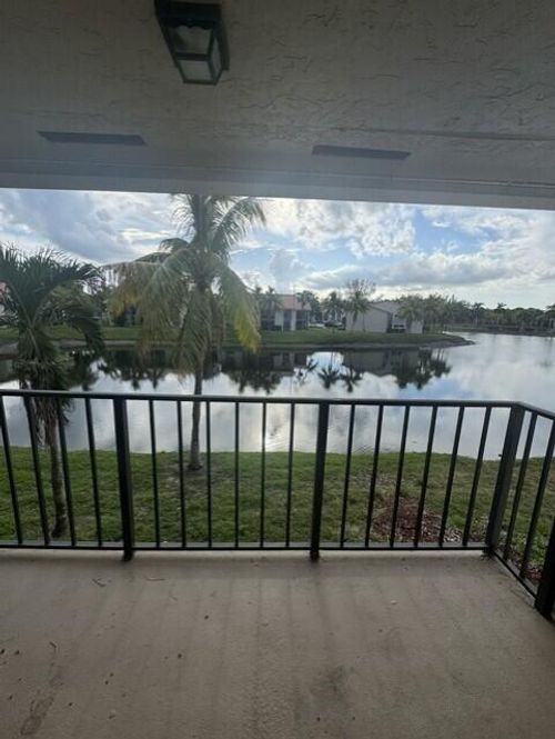 g-1495 Lake Crystal Dr, West Palm Beach, FL, 33411-2094 | Card Image