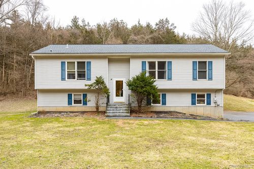 840 Old State Route 22, Dover Plains, NY, 12522-5639 | Card Image