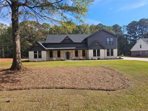 95 Cambridge Dr, Covington, GA, 30014-9404 | Card Image