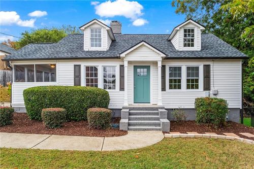 266 Crescent Cir Sw, Marietta, GA, 30064-3240 | Card Image