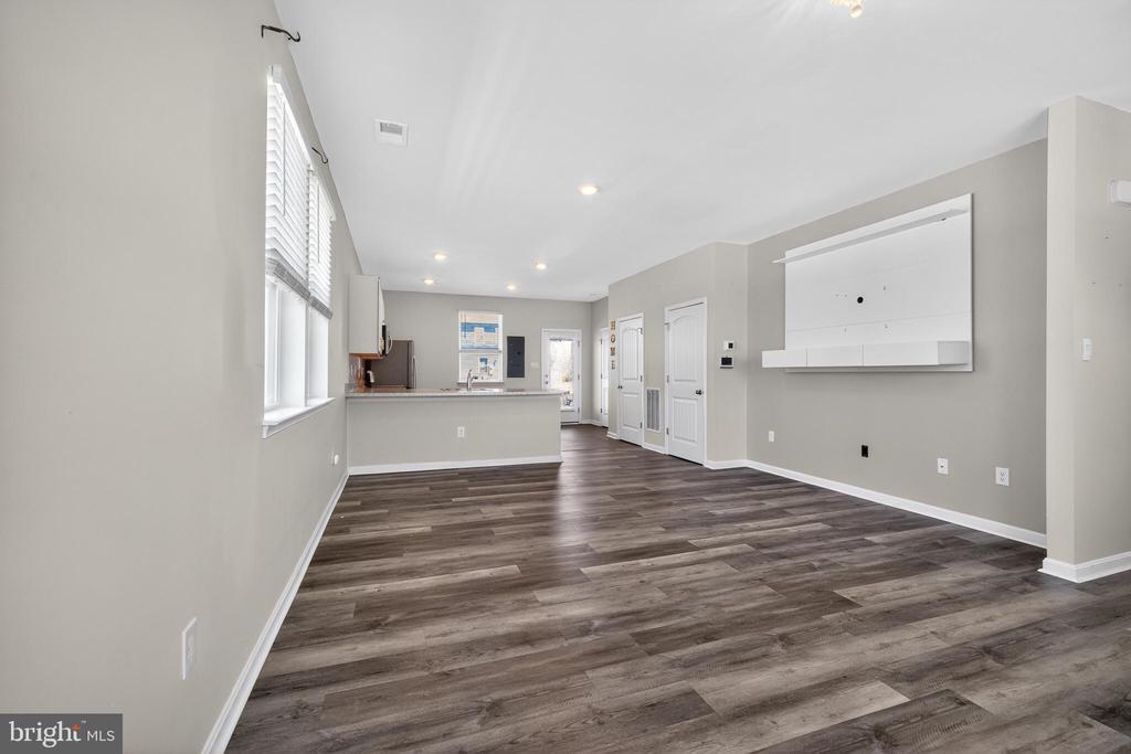 Residential Lease in DOVER 3